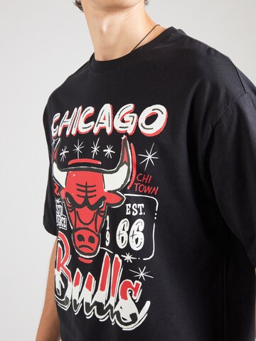 NEW ERA - Camiseta 'CHIBUL' en negro