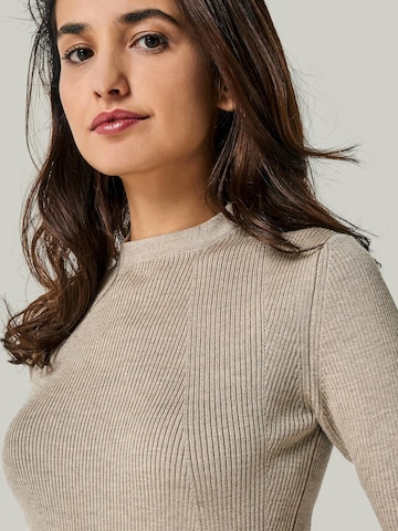 YOU LOOK PERFECT Hausanzug 'Dana' in Grau