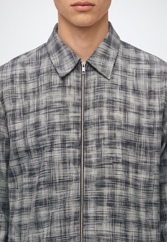 WEEKDAY - Chaqueta de entretiempo 'Adde' en negro