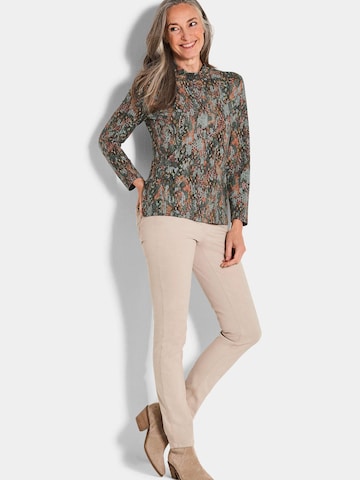 Goldner Shirt in Grün