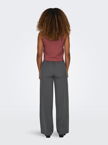 Top 'LECEY' di ONLY in rosso