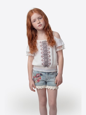 KOROSHI Pusero värissä valkoinen: etupuoli