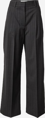 pilka & Other Stories Laisvas Klostuotos kelnės: priekis