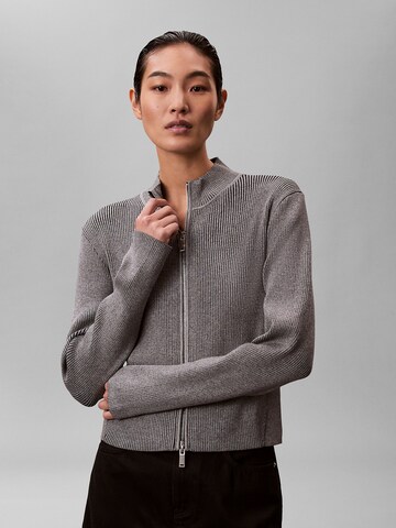 Calvin Klein Jeans Strickjacke in Grau: Vorderseite