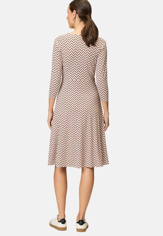 Robe zero en beige
