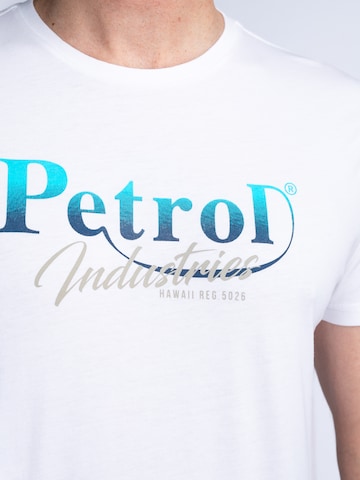 Petrol Industries - Camiseta ''Summerdrive' en blanco
