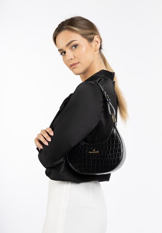 DreiMaster Klassik Shoulder Bag 'Hypate' in Black: front