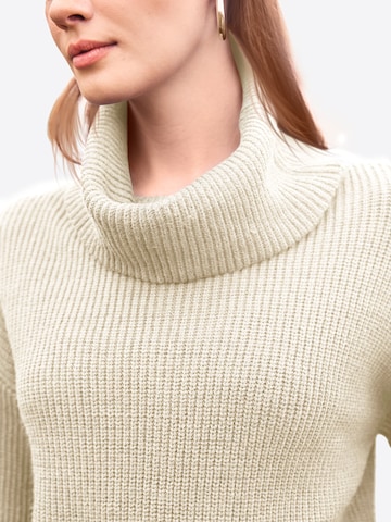 Pulover de la Imily Bela pe bej