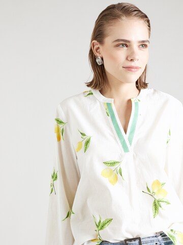 Emily Van Den Bergh Blouse in White