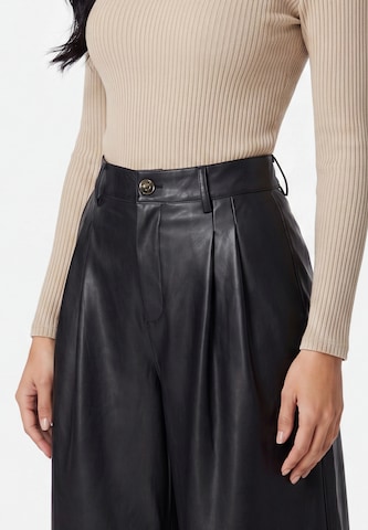 Wide Leg Pantalon à pince faina en noir