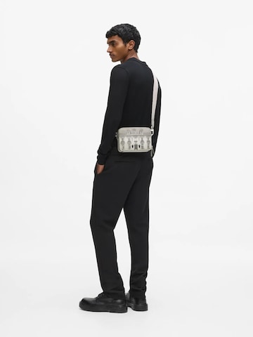 Karl Lagerfeld Olkalaukku värissä harmaa