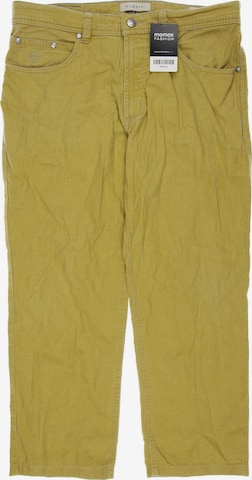 bugatti Jeans in 34 in Yellow: front