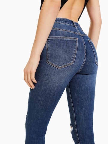 Bershka Skinny Jeansy w kolorze niebieski