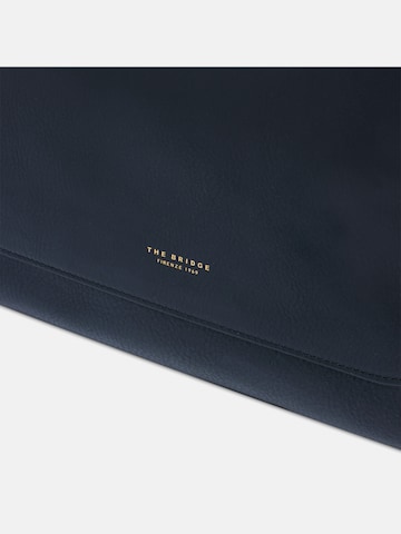 The Bridge Shoulder Bag in Black