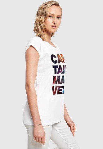 Maglietta 'Captain Marvel - Space Text' di ABSOLUTE CULT in bianco
