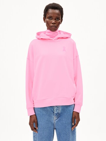 Sweat-shirt ARMEDANGELS en rose : devant