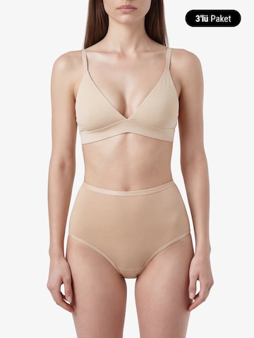 Blackspade Slip in Beige: Vorderseite