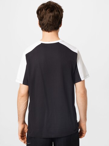 NIKE Functioneel shirt in Zwart