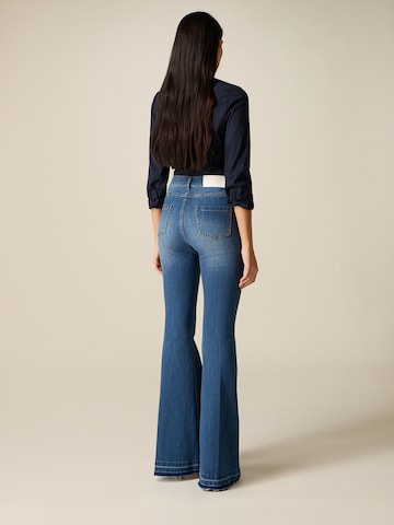 oltre Flared Jeans in Blue
