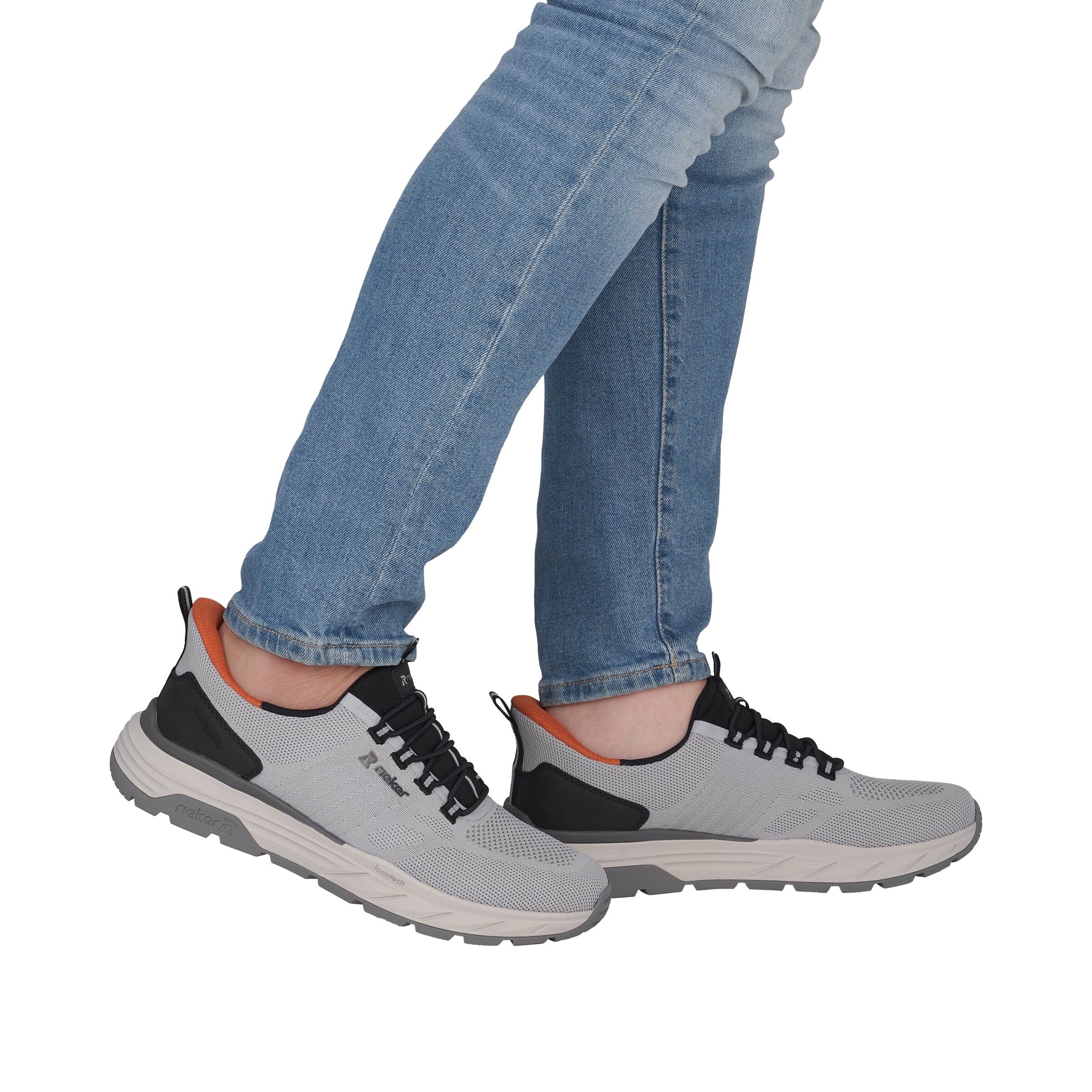 Rieker Slip On in Grau