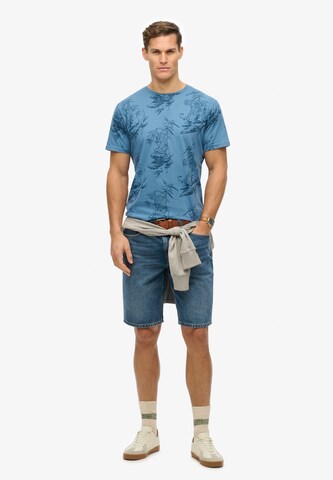 T-Shirt 'Essential' Superdry en vert