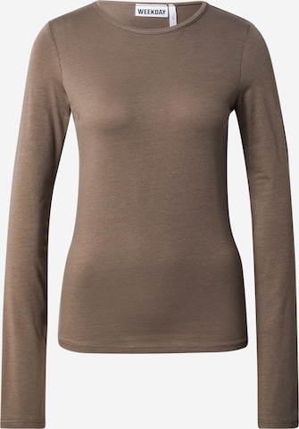 T-shirt 'Debbie' WEEKDAY en marron : devant