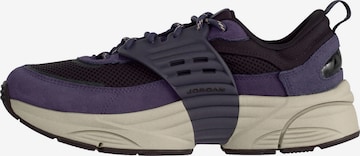 Jordan Sneaker 'Trunner' in Lila: Vorderseite