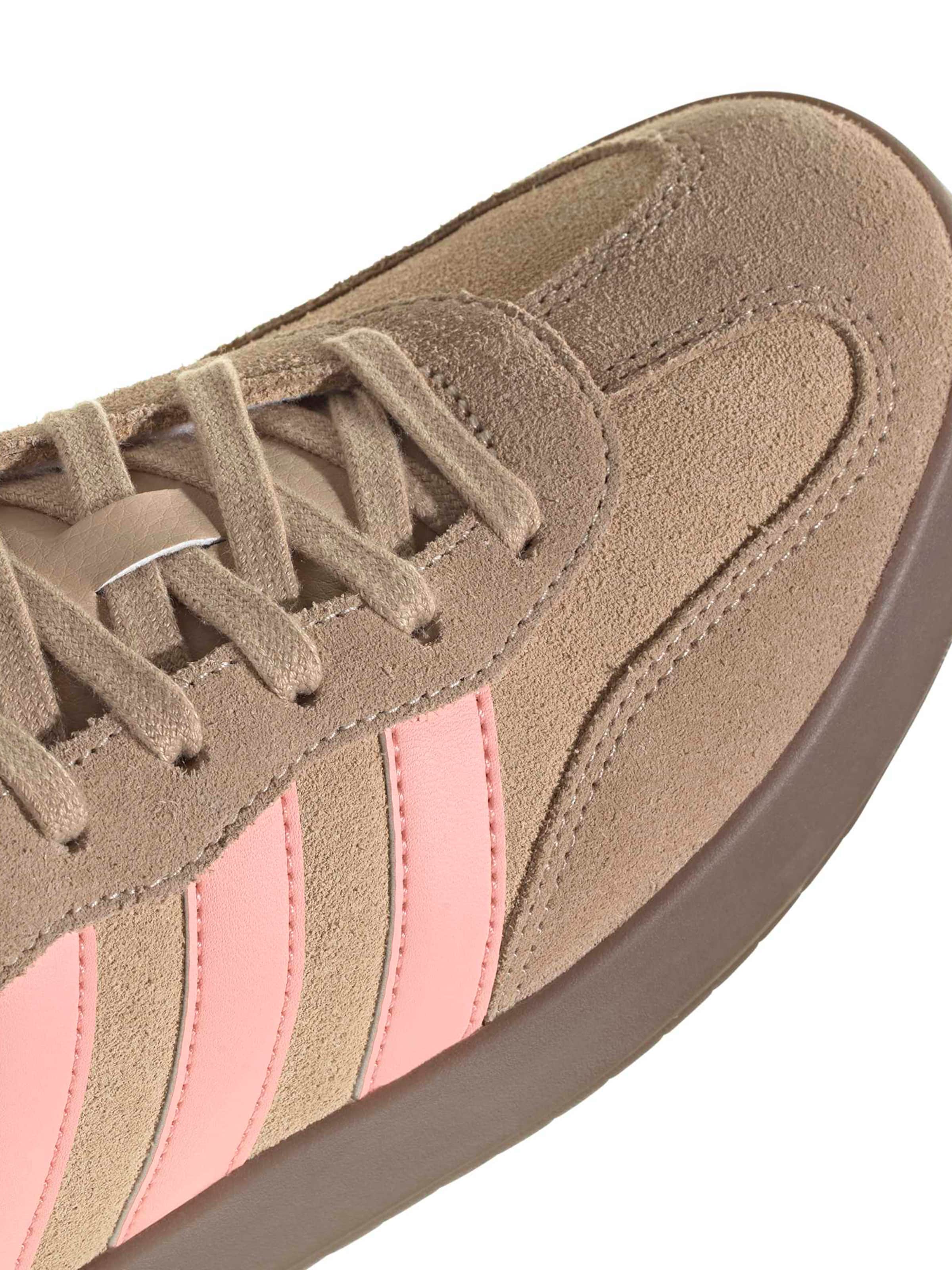 ADIDAS SPORTSWEAR Σνίκερ χαμηλό 'Barreda' σε καφέ
