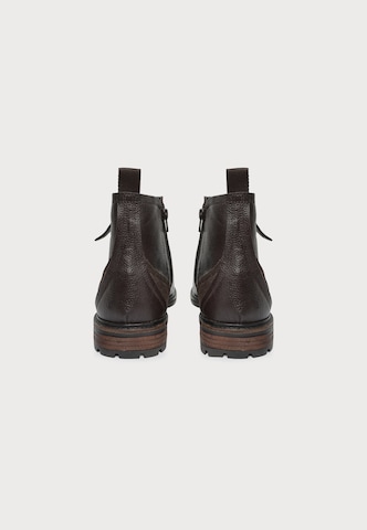 ABOUT YOU Boot 'Carl' i brun