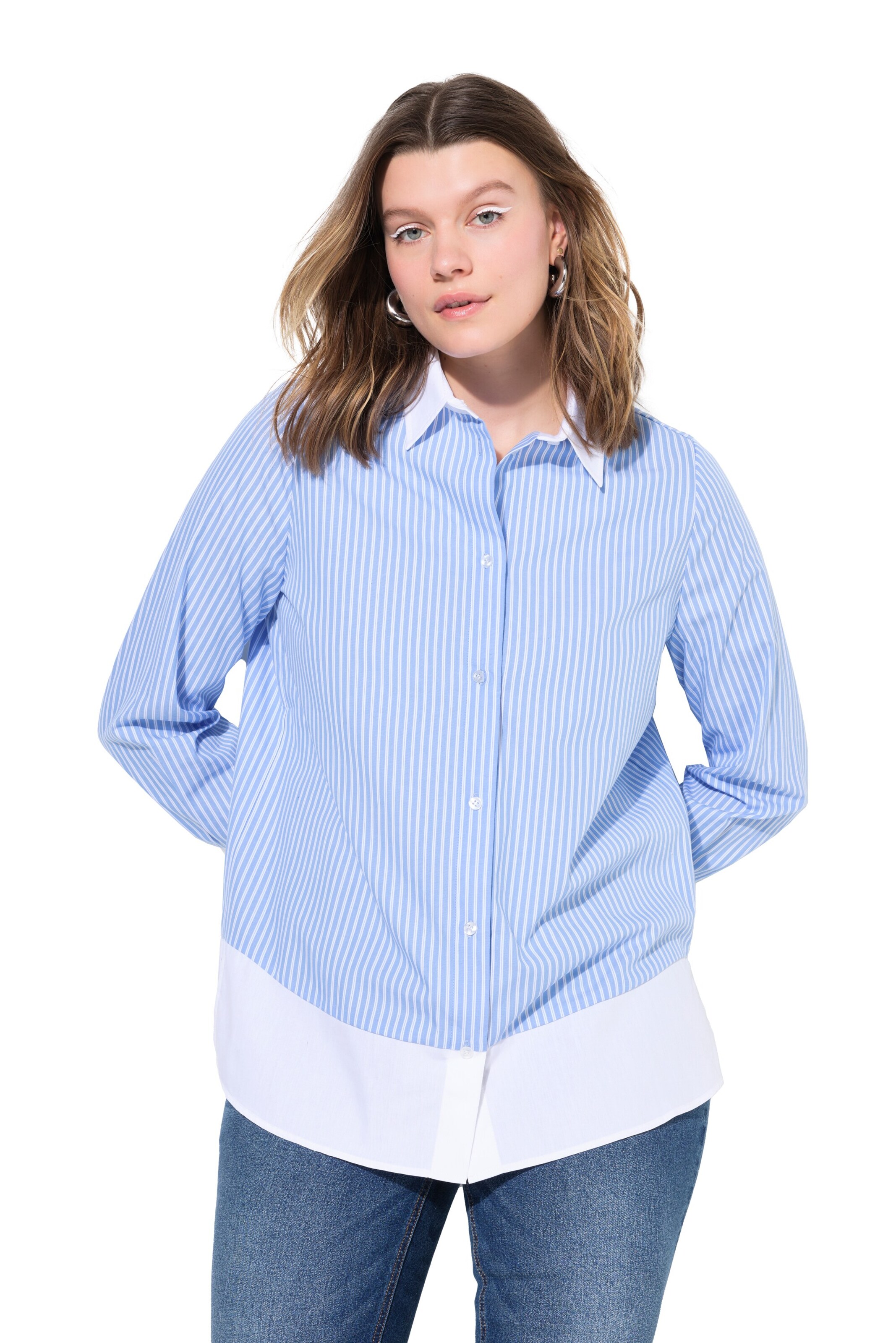 Chemisier Studio Untold en bleu : devant