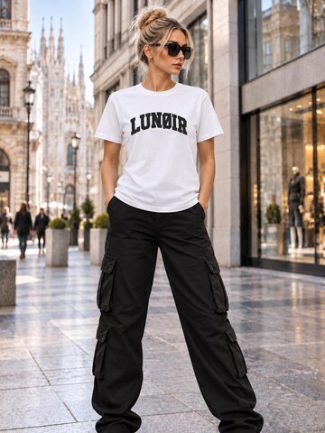 LUNØIR Studio Shirt 'Only Loyalty Rule' in Wit