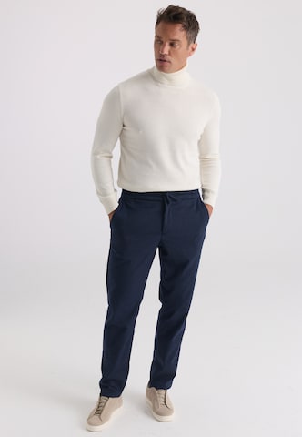 Felix Hardy Regular Trousers in Blue: front