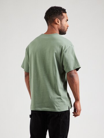 Carhartt WIP Tričko 'Madison' – zelená