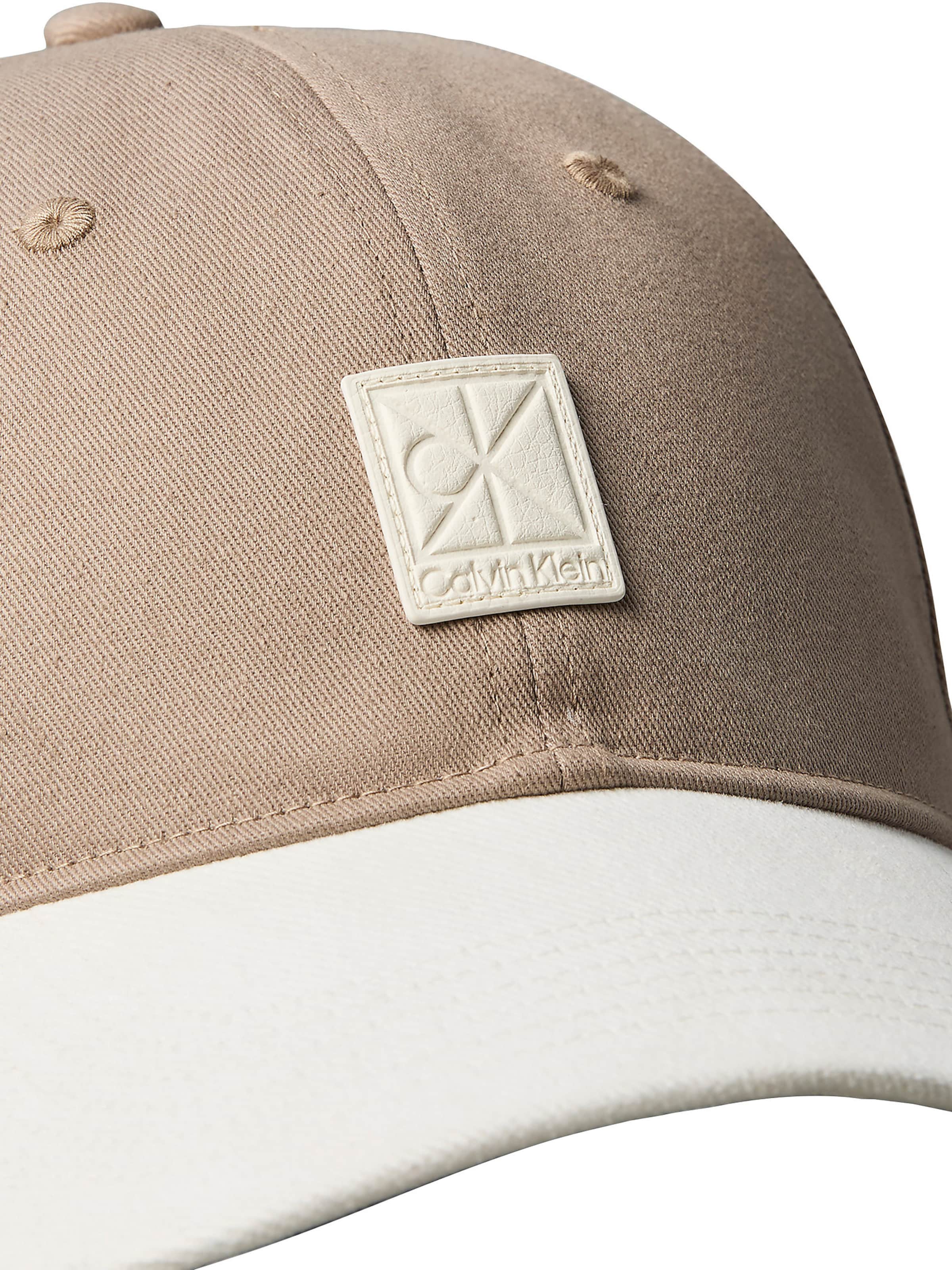 Regular Casquette Calvin Klein en beige