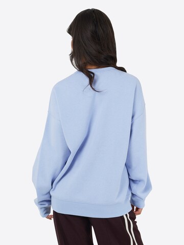 BRAVE SOUL Sweatshirt in Blau