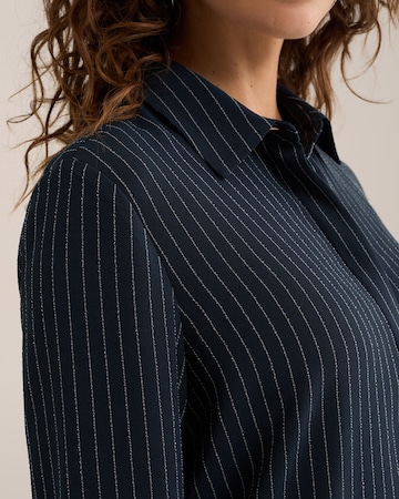 WE Fashion Blouse in Blue