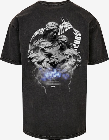 Tricou 'Higher Than Heaven V.2' de la MJ Gonzales pe negru