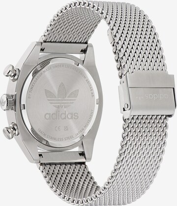 ADIDAS ORIGINALS Analoguhr 'Ao Fashion Edition Two' in Silber
