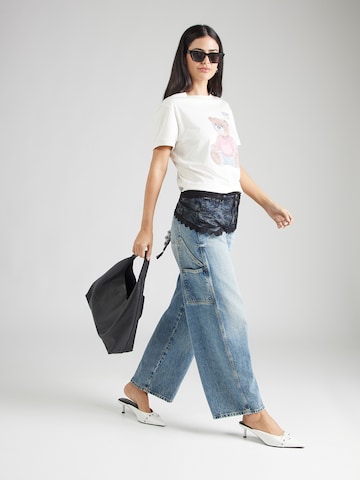 GUESSMajica 'CARLA' - bež boja