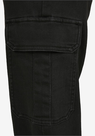 Tapered Pantaloni cargo di Urban Classics in nero