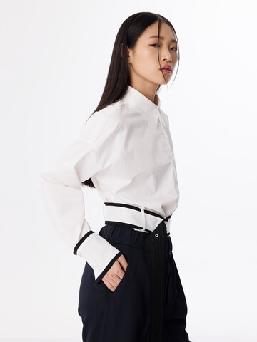 Twist Blouse in Beige