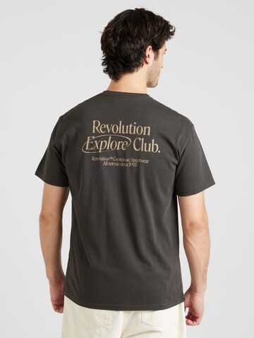 Revolution Bluser & t-shirts i sort: forside
