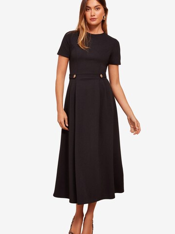 Friends Like These Kleid in Schwarz: Vorderseite