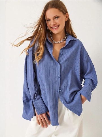 Bianco Lucci - Blusa em azul: frente