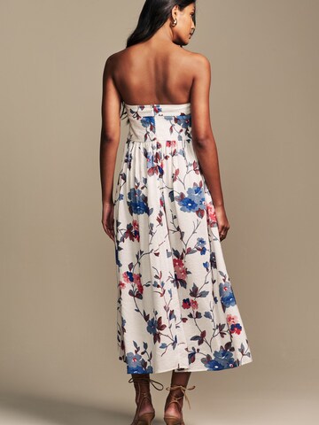 LAURA ASHLEY Dress in White