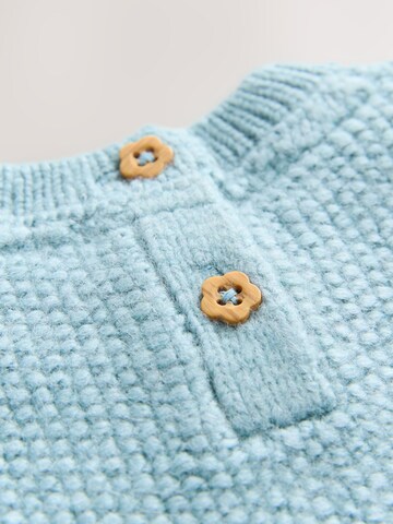 Next Set in Blue