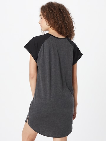 Urban Classics - Vestido en gris