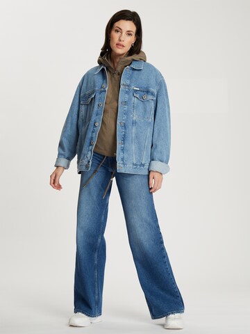 CROSS JEANS Between-Season Jacket in Green