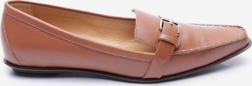 HERMÈS Flats & Loafers in 37 in Brown: front