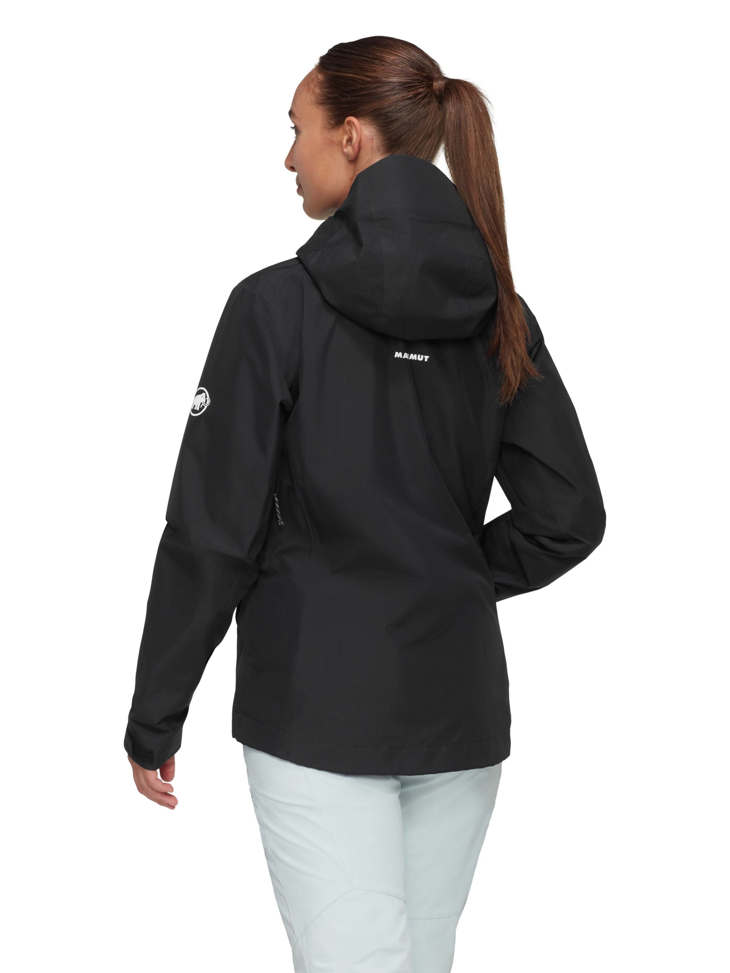 MAMMUT Outdoor Jacket in Black
